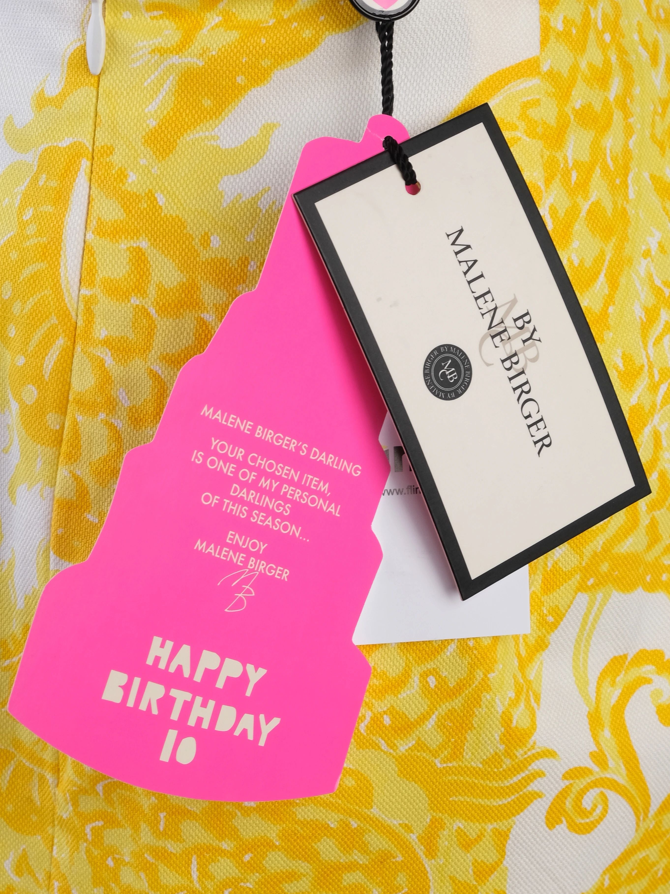 NEW By Malene Birger Yellow &amp; White Pencil Skirt XS Dragon Pattern