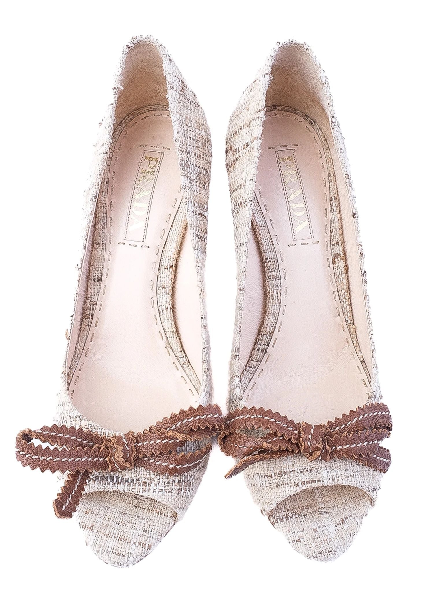 Excellent Prada White Textile Wedge Heels Size 38 with Bow