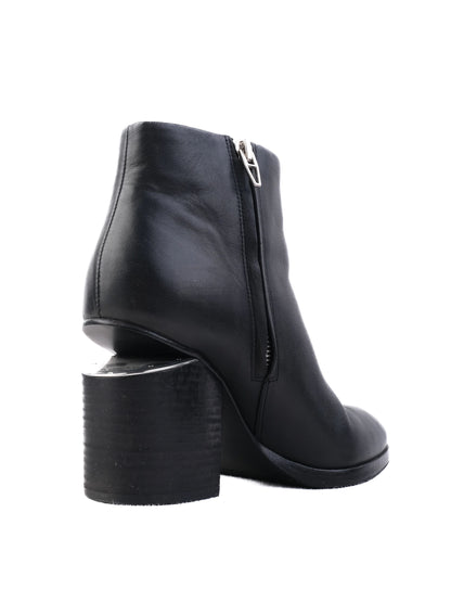 Excellent Alexander Wang Black Leather Ankle Boots Size 37.5