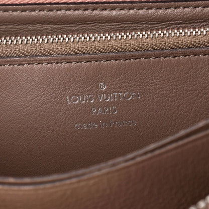 Louis Vuitton Comete Wallet Leather Long