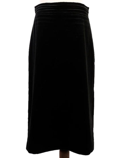 Escada Black Velvet Long Skirt Pleated Size L Excellent Condition