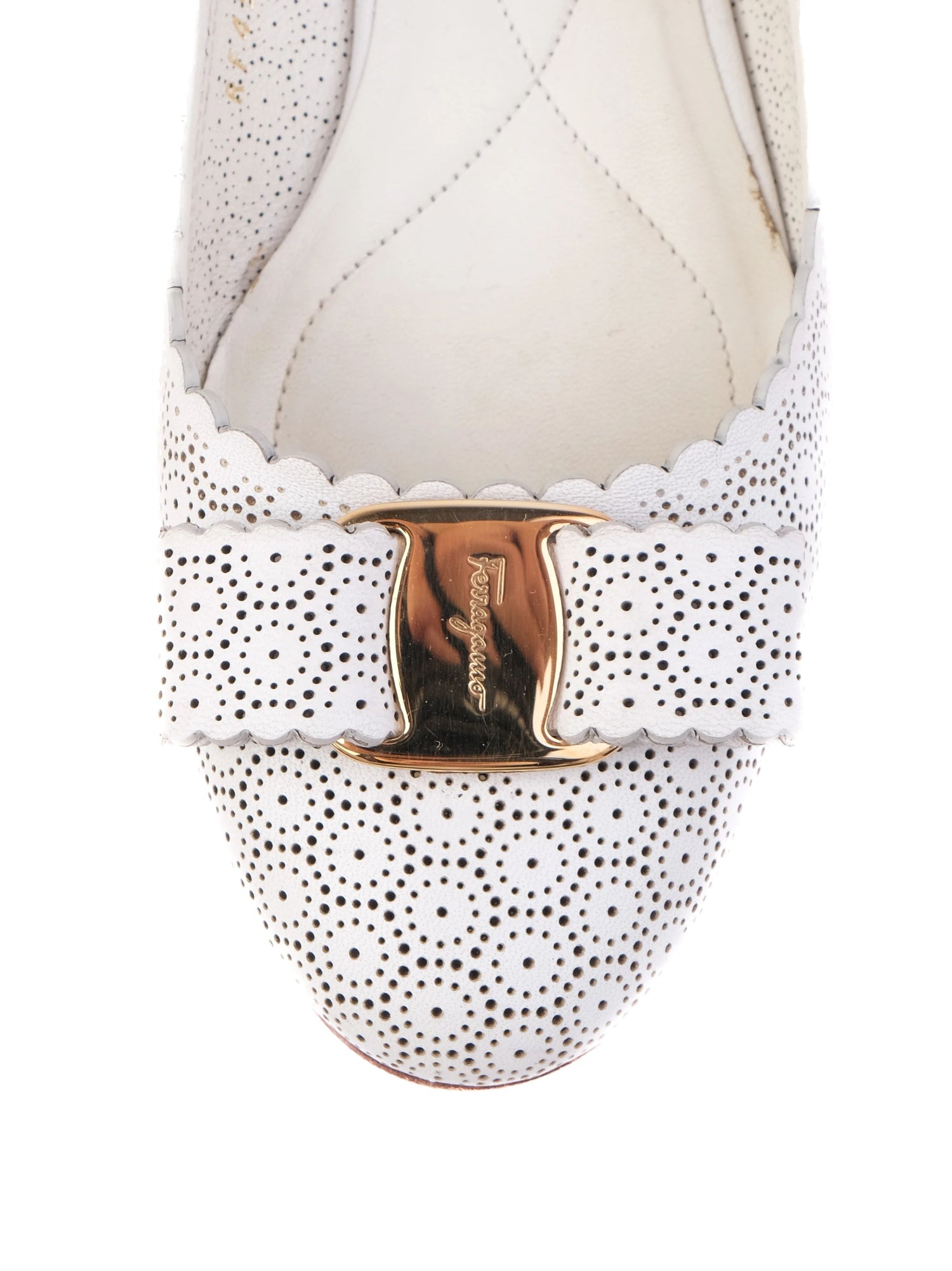 Excellent Salvatore Ferragamo White Leather Flats Size 36.5