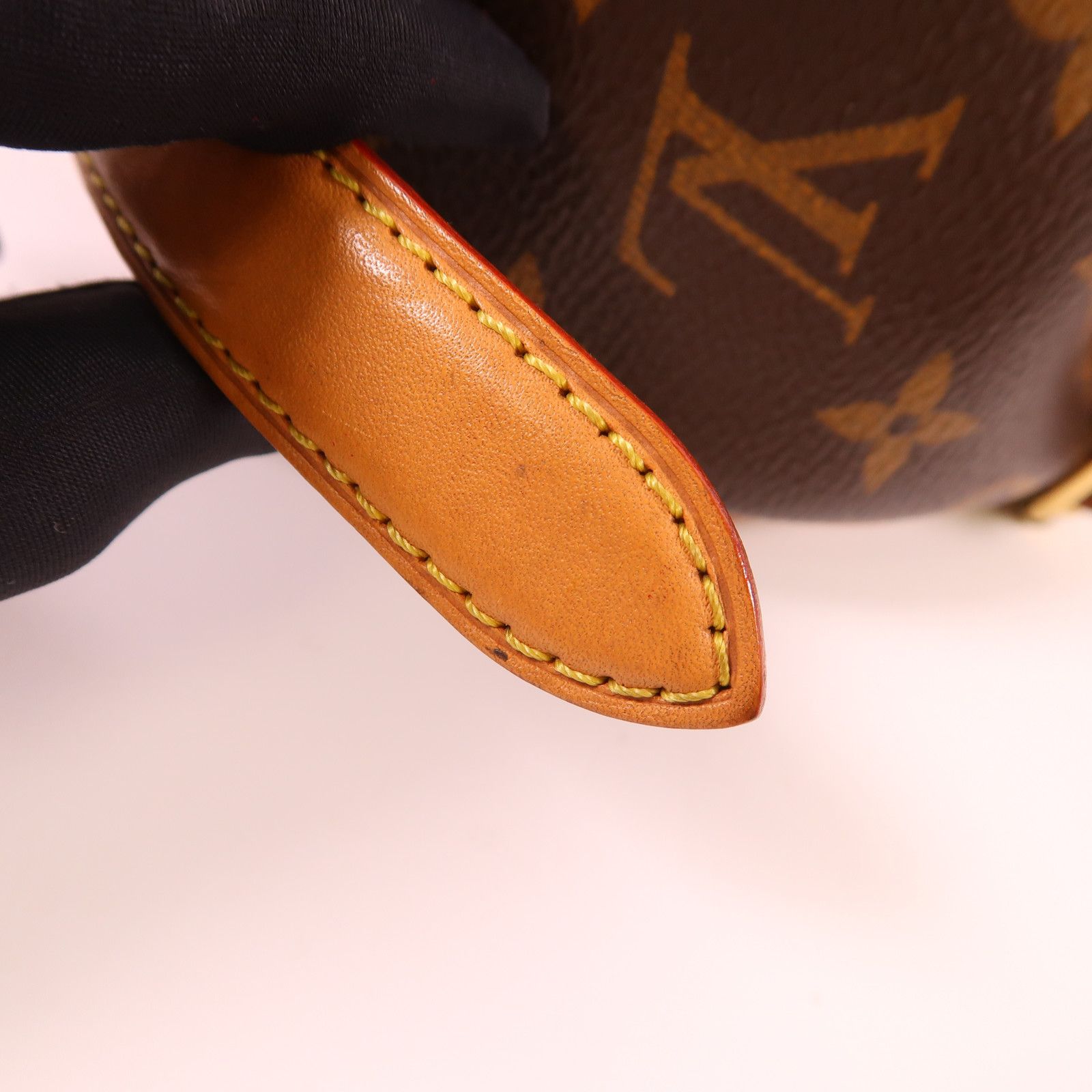 Louis Vuitton Monogram Tambourin Shoulder Bag Brown Shoulder Bag M 44860