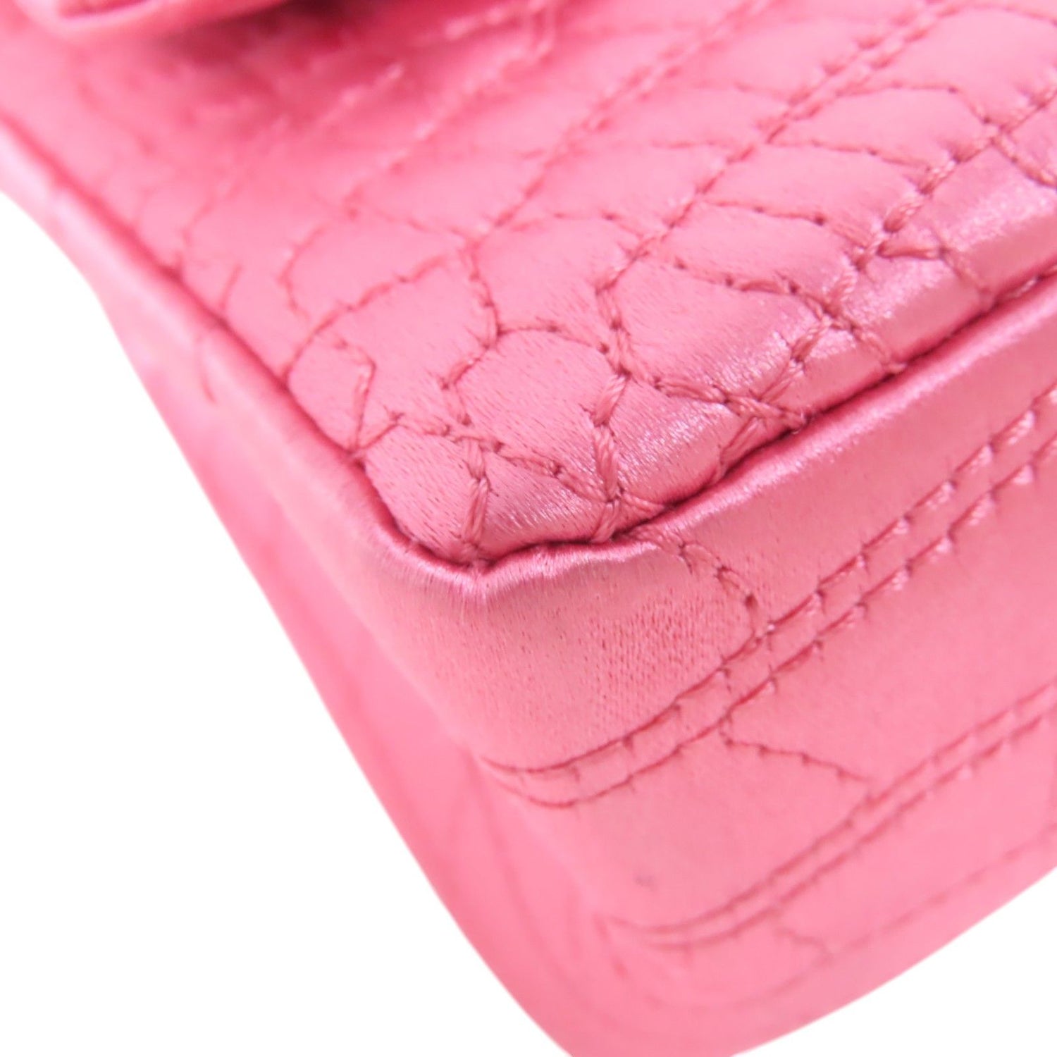 Chanel Classic Double Flap 20 Shoulder Baga Satin Pink