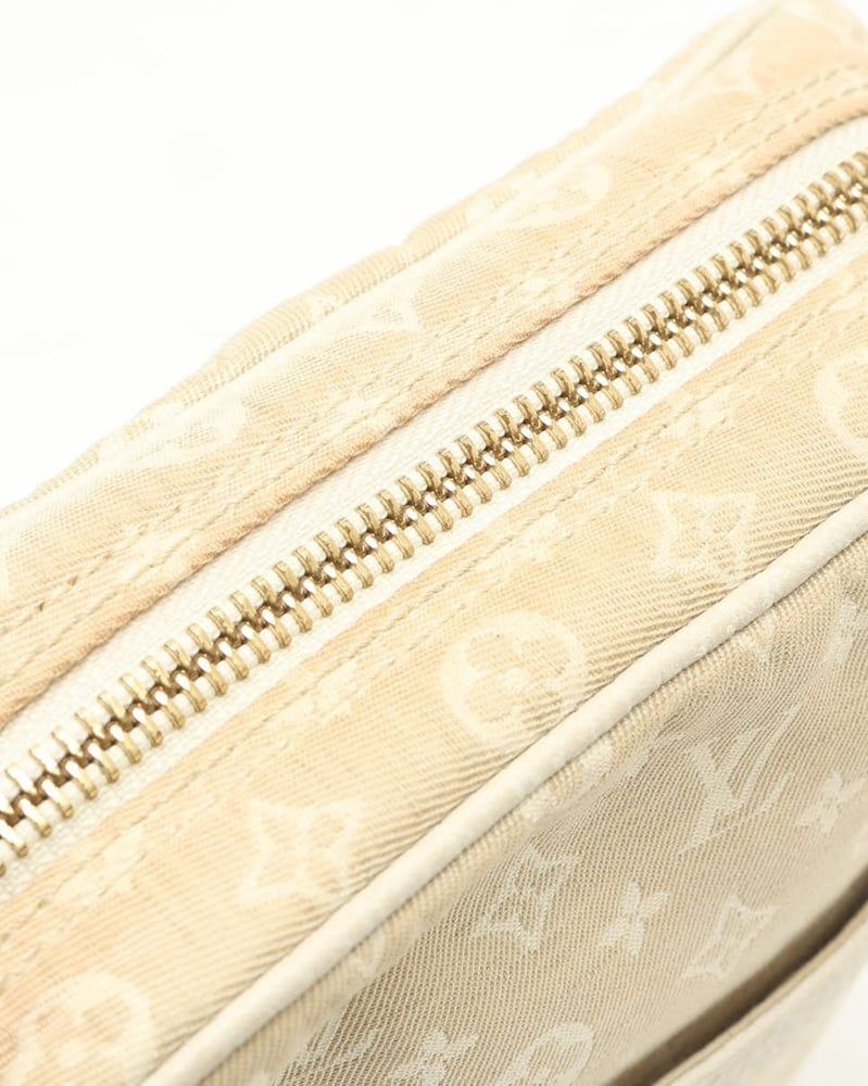 Louis Vuitton Mini Lin Danube Bag