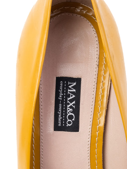 Excellent MaxCo Yellow Leather High-Heeled Shoes with Chunky Black Heel