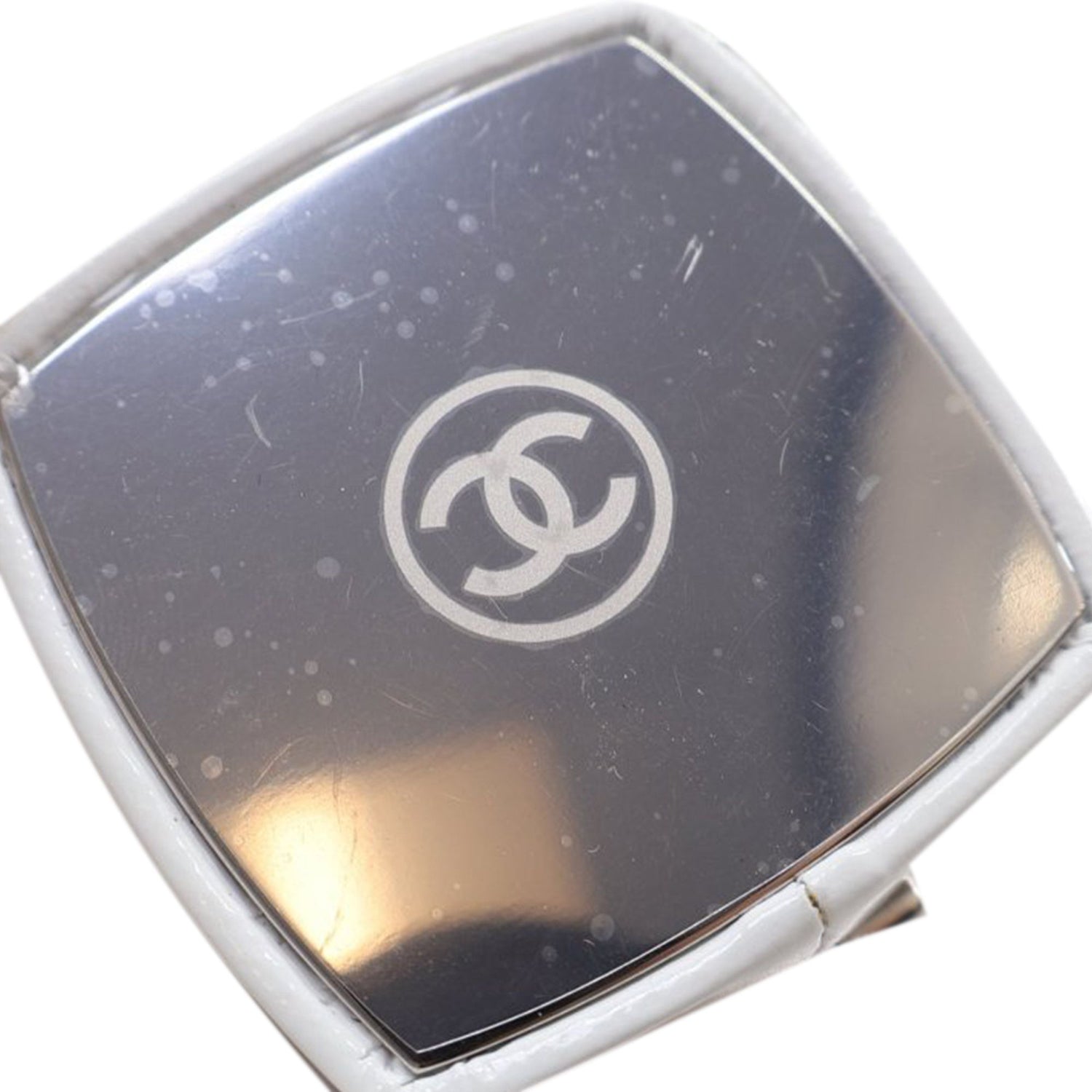 Chanel Patent Goatskin Make-up Box Clutch With Chain White