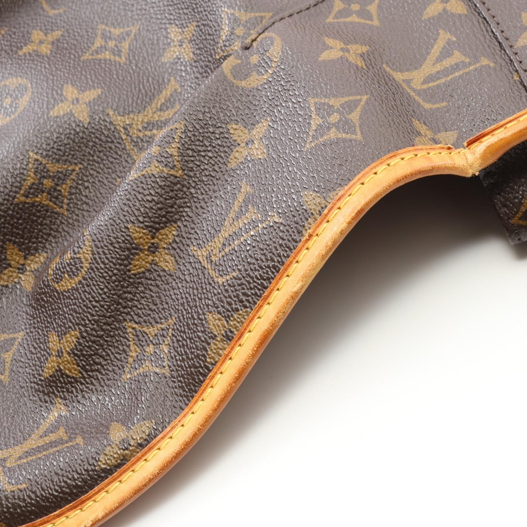 Louis Vuitton Menilmontant PM, Monogram