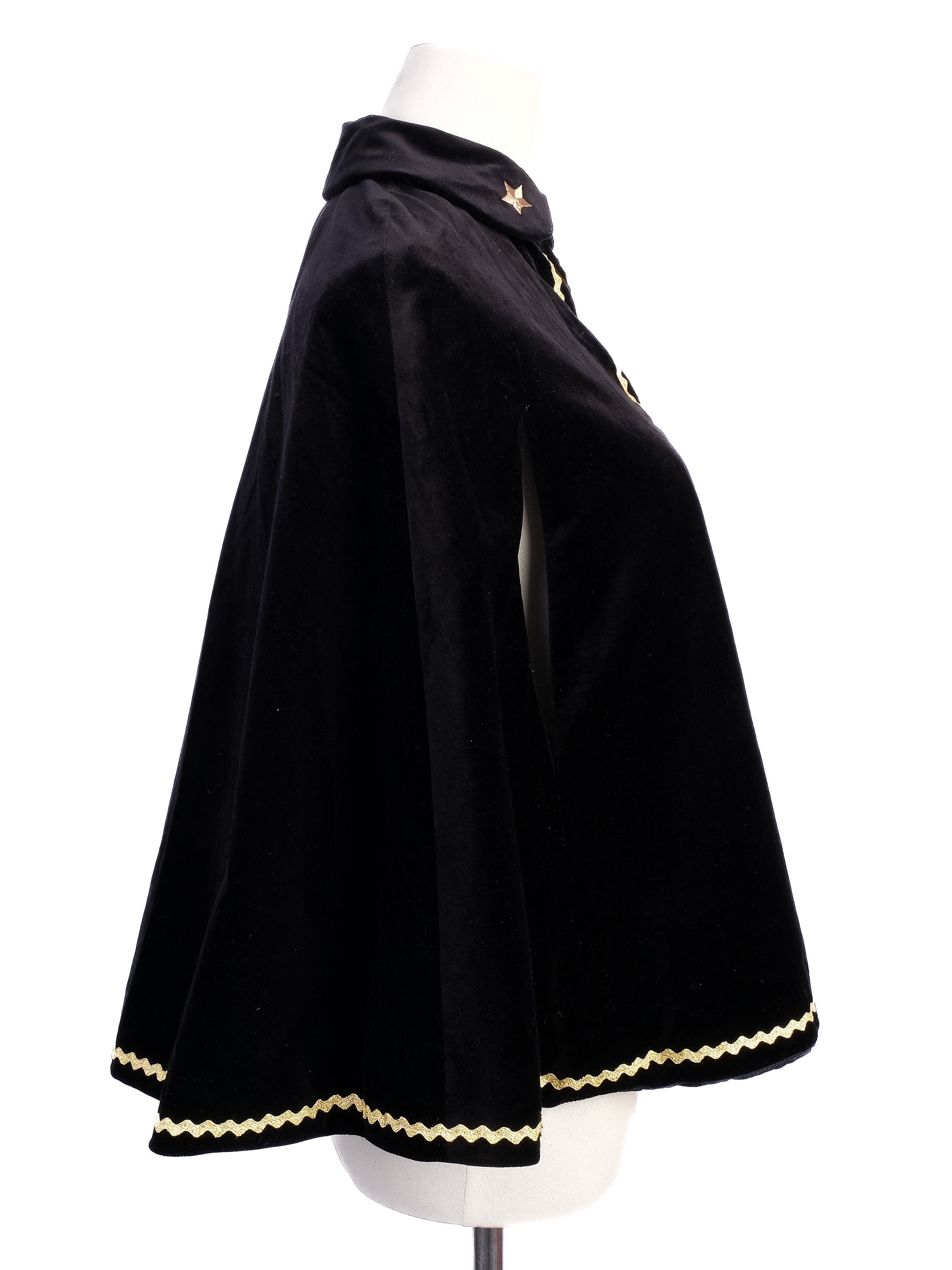 Gucci Kids Black Velvet Cape with Gold Detailing Size 6