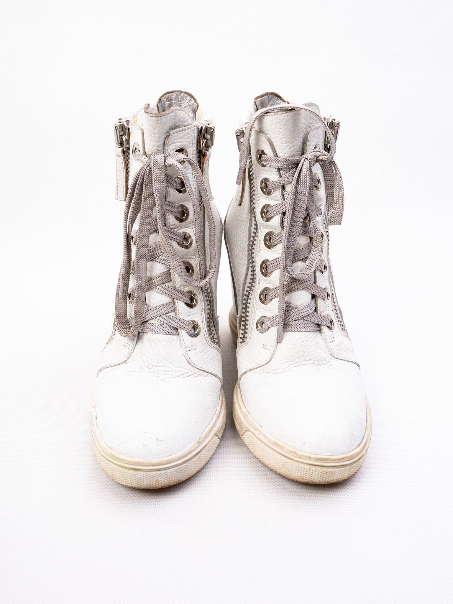 Average Condition Gianmarco Lorenzi White Leather High-Top Sneakers 36