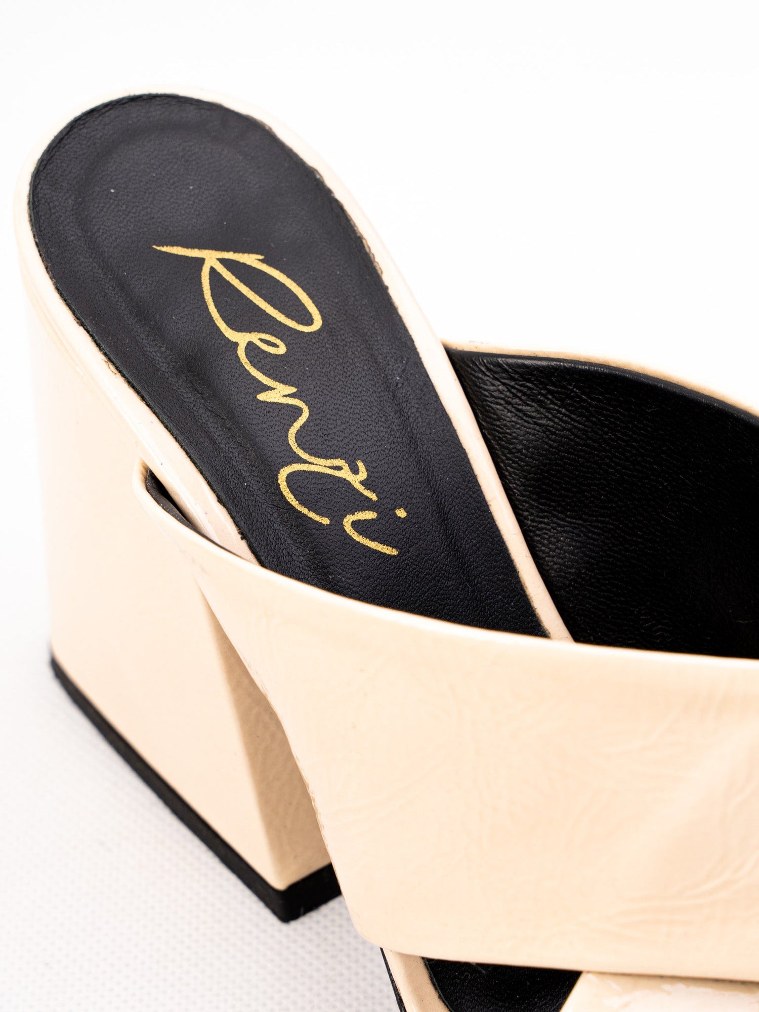 Excellent R&amp;Renzi White Leather Mules with High Block Heel
