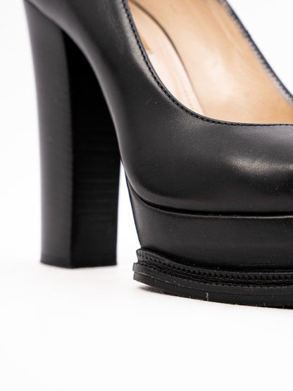Perfect R&amp;Renzi Black Leather High-Heeled Shoes Size 36