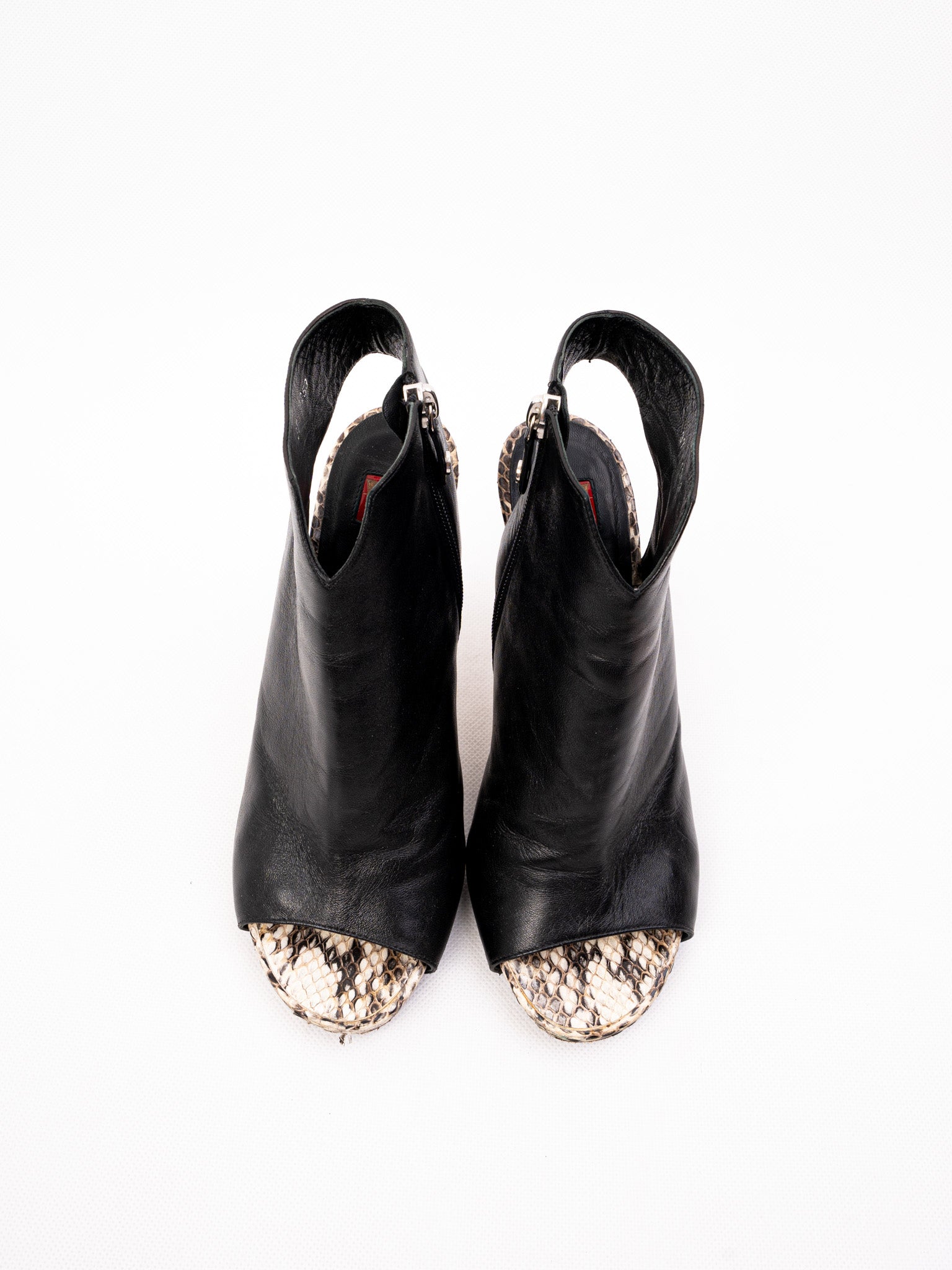 Excellent Ballin Black Leather High-Heeled Peep-Toe Shoes Size 37