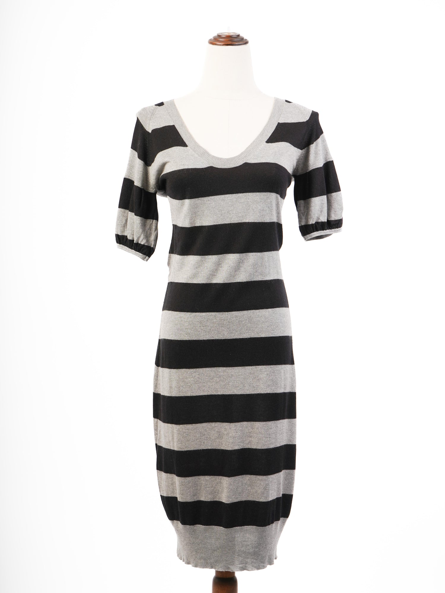 Excellent Weekend MaxMara Black Gray Striped Dress Size S
