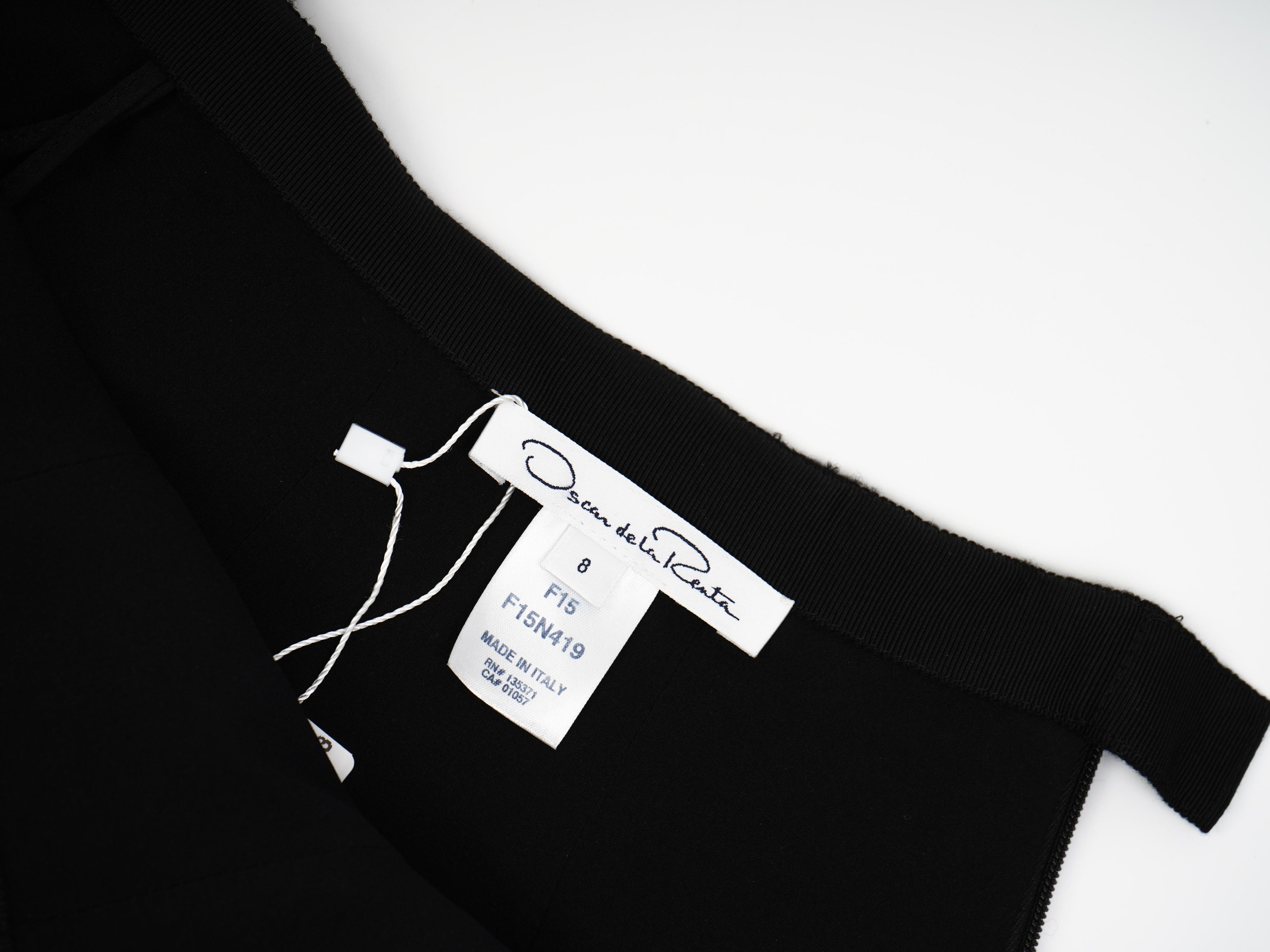 Oscar de la Renta Black Wool A-Line Skirt Size L Excellent Condition