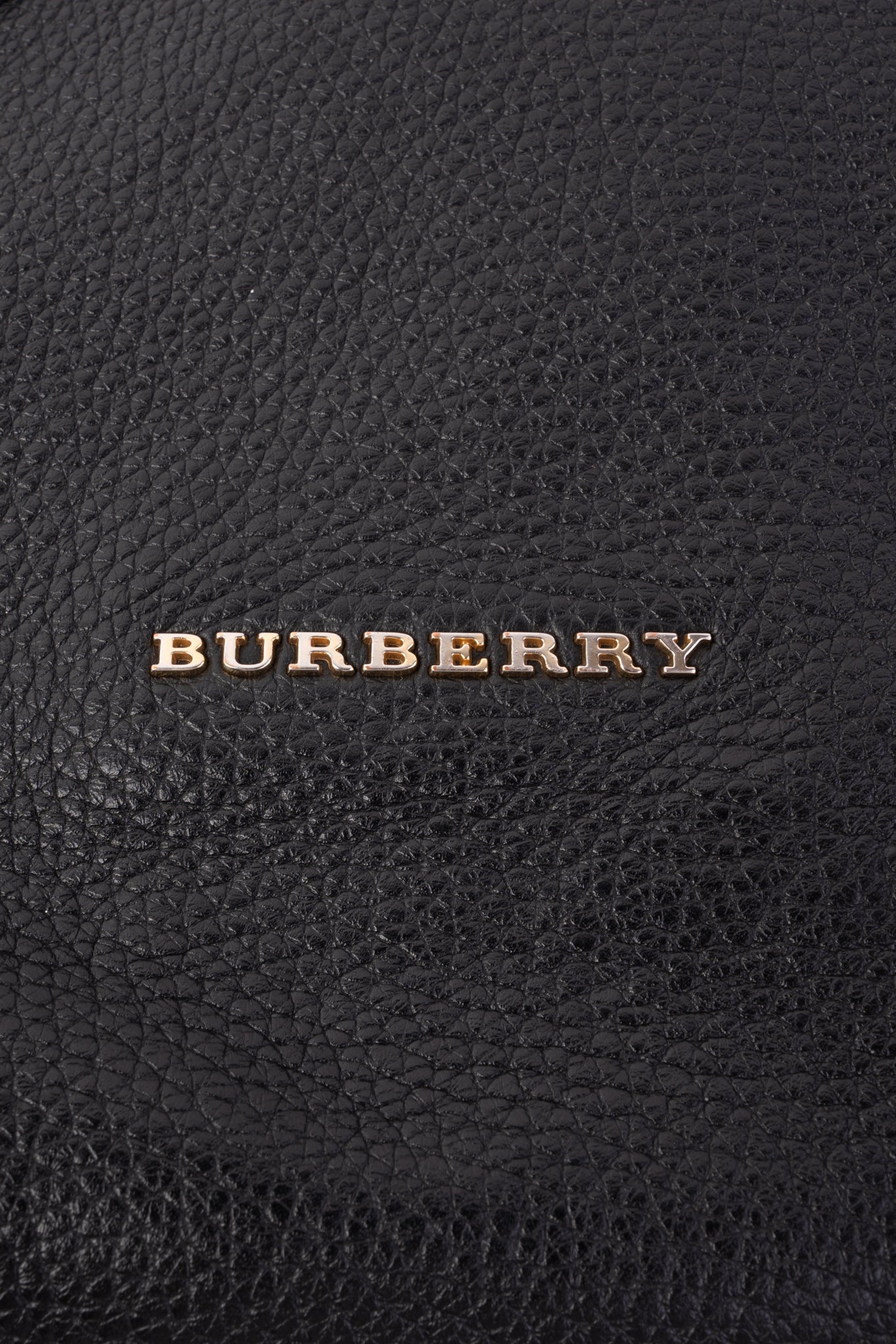 Average Condition Burberry Black Leather Tote Bag for Women