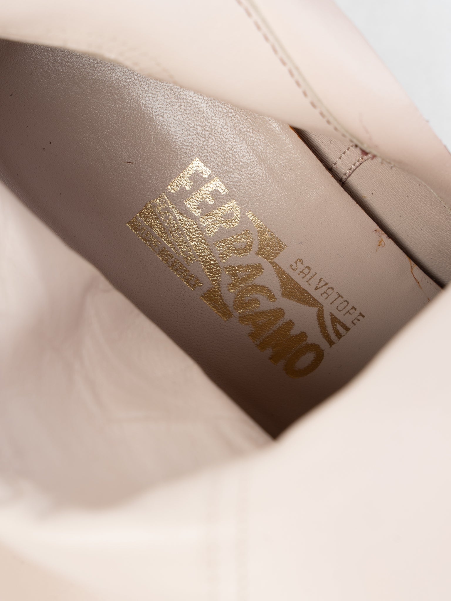 Excellent Salvatore Ferragamo Two-Tone Knee-High Suede Boots Size 39.5