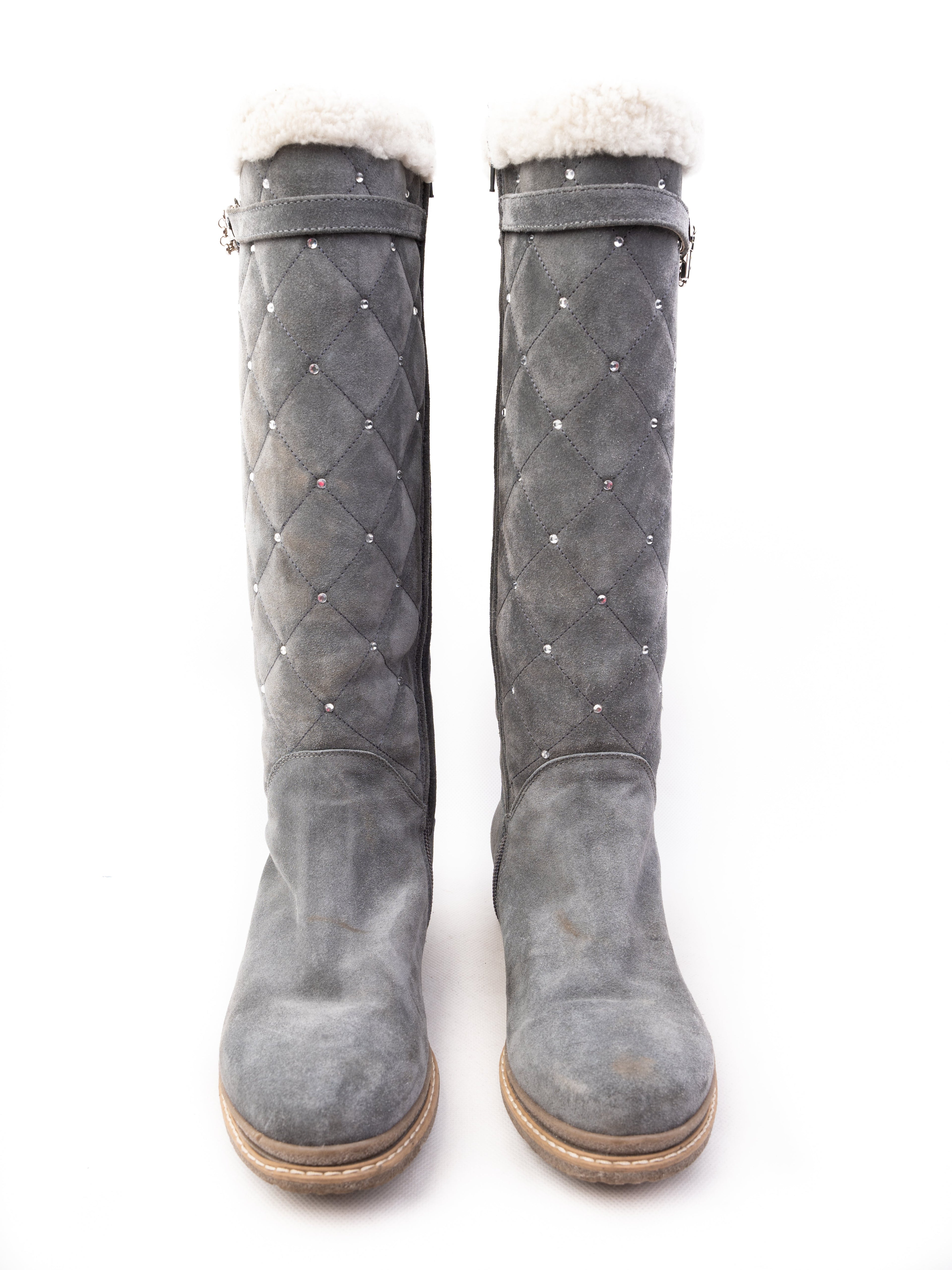 Perfect Gianfranco Ferrè Gray Leather Quilted Boots Size 39