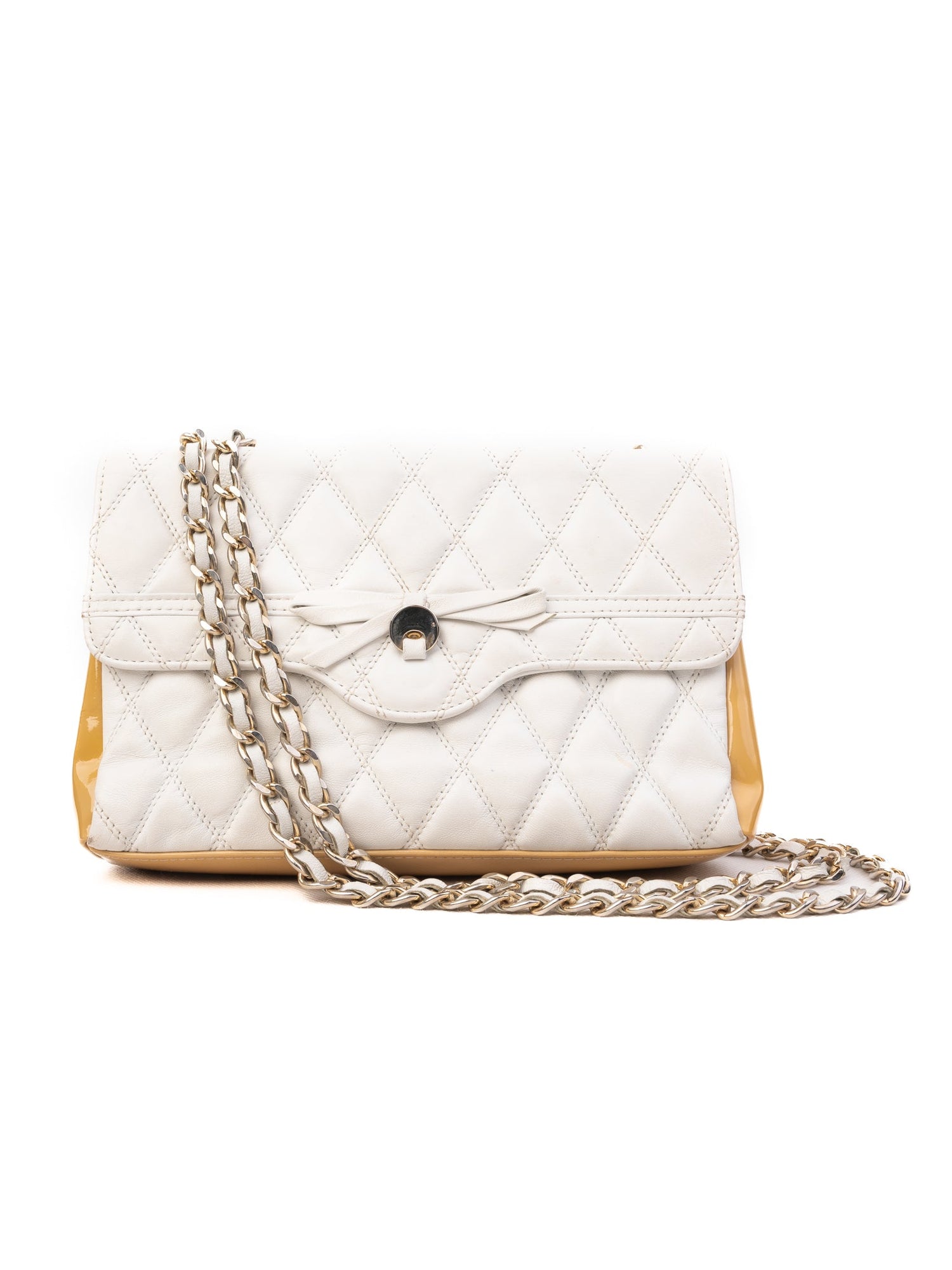 Excellent Russell Bromley White Leather Quilted Handbag with Chain Strap