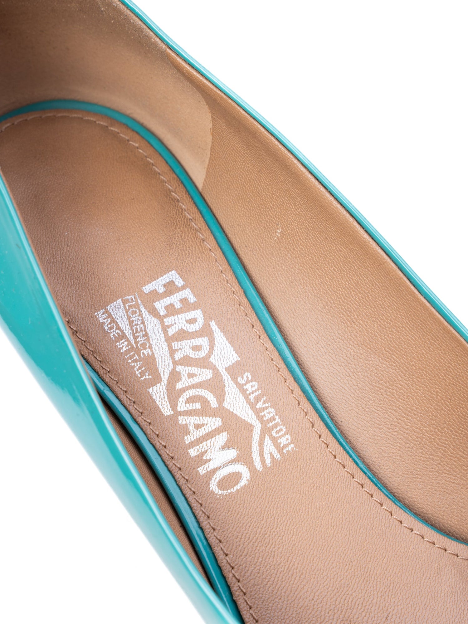 Excellent Salvatore Ferragamo Blue Lacquer High-Heeled Shoes Women