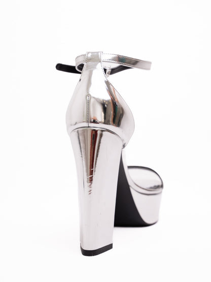 Average Stella McCartney Gray Lacquer High-Heeled Platform Shoes Size 38