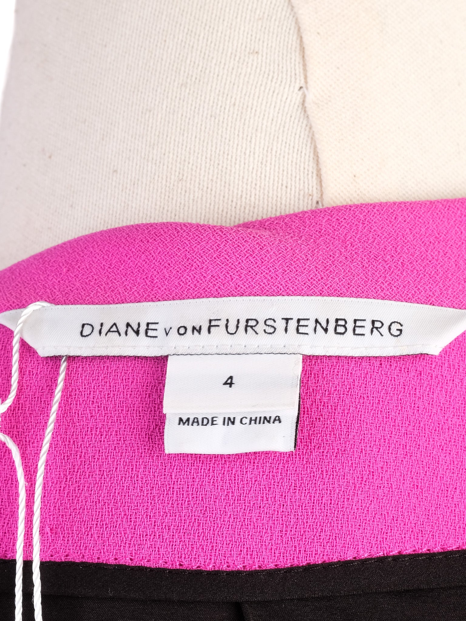 Excellent Diane von Furstenberg Pink Blazer Size S Polyester