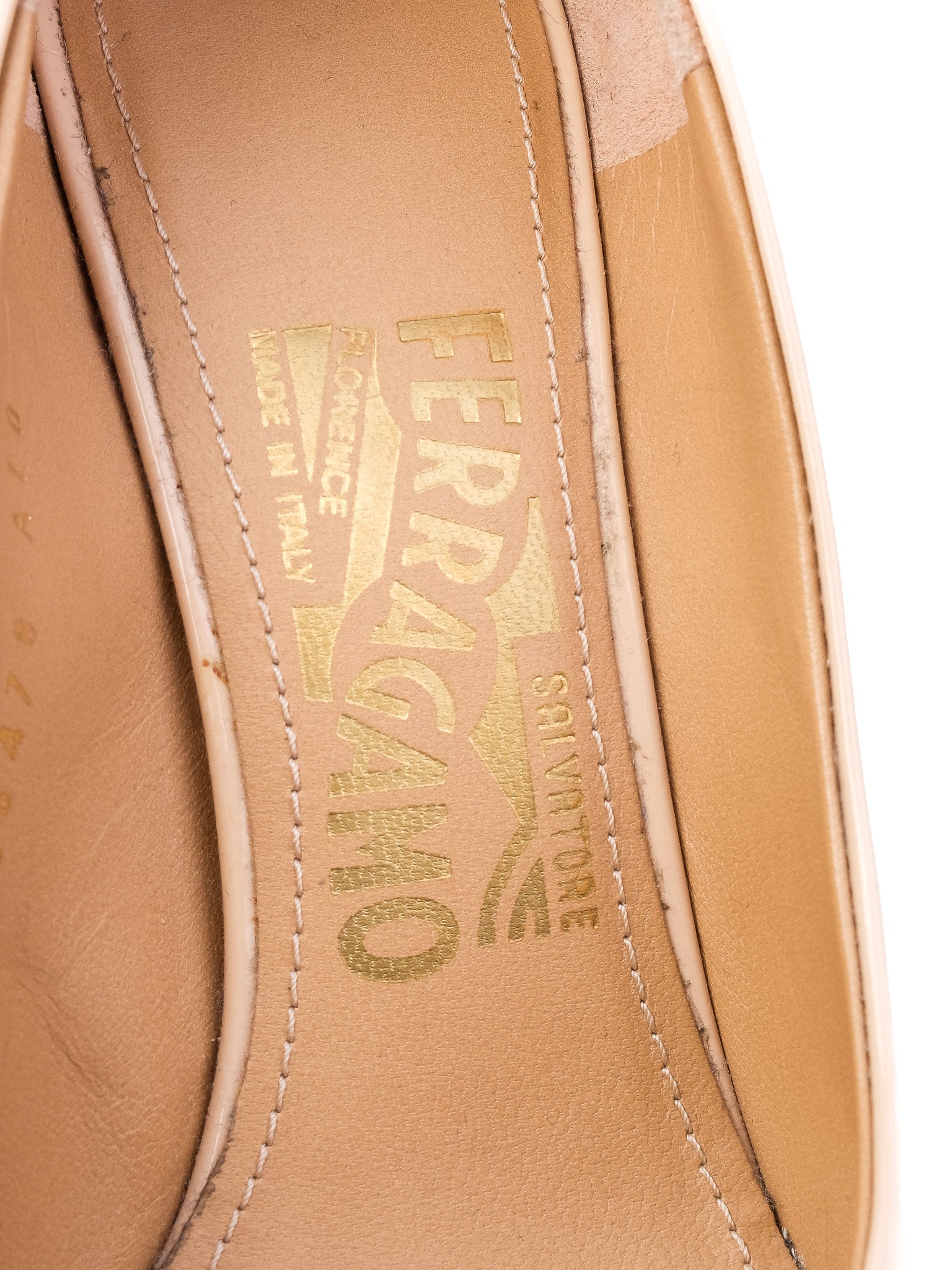 Perfect Salvatore Ferragamo White Leather High-Heel Pumps Women