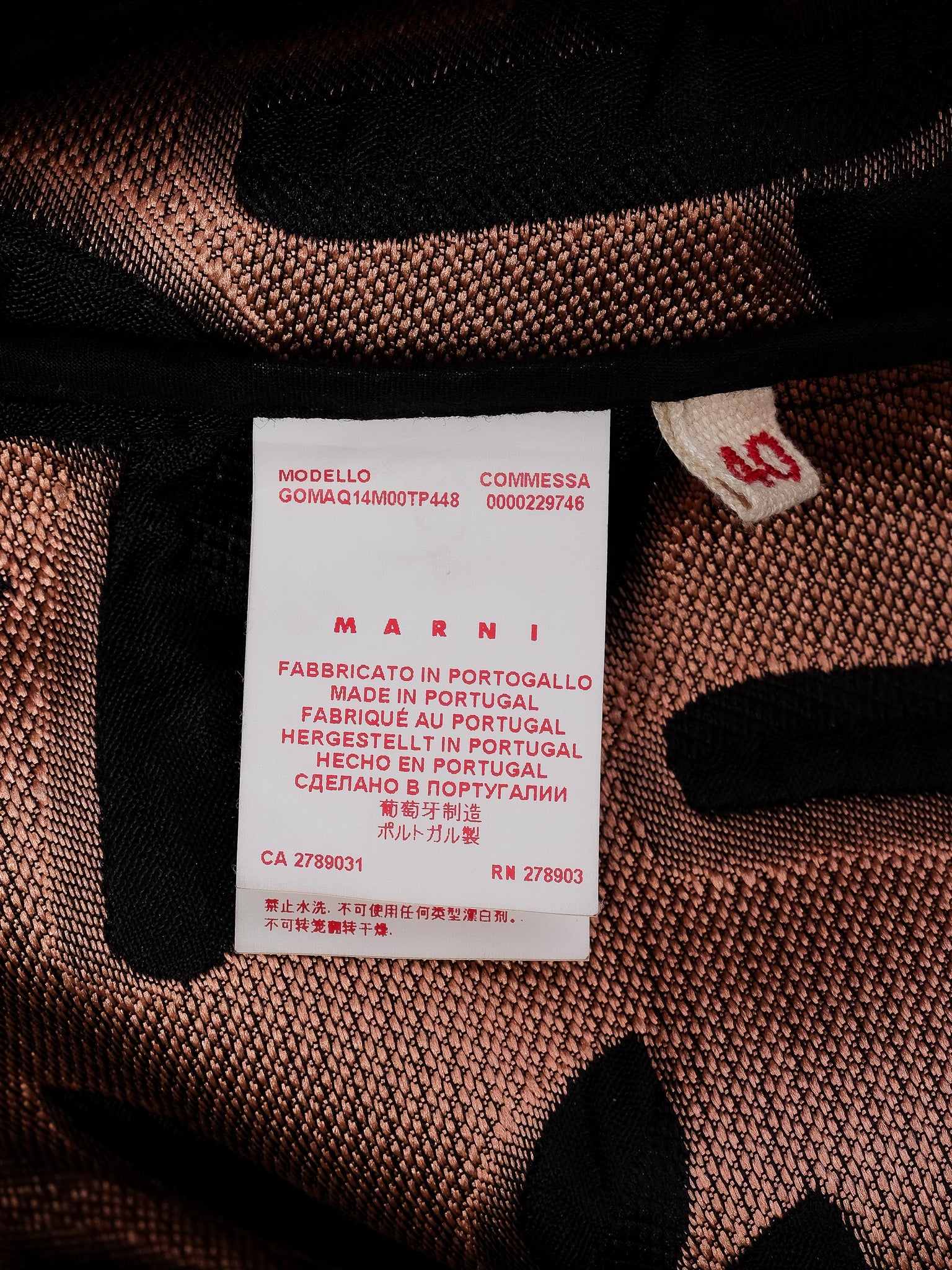 Excellent Marni Black Skirt with Pink Leaf Pattern Size M