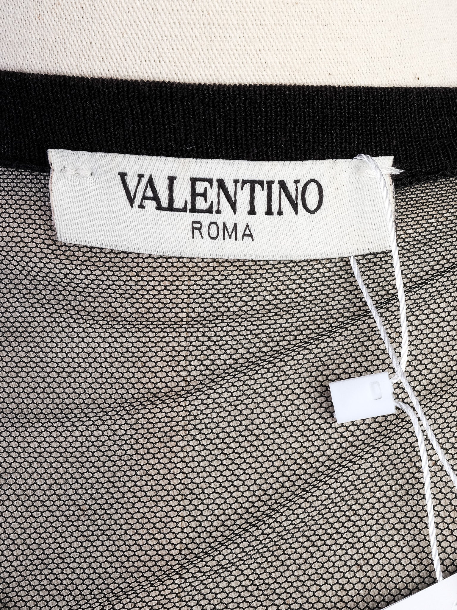 Excellent Valentino Black Silk Cardigan Size M with Lace Detailing