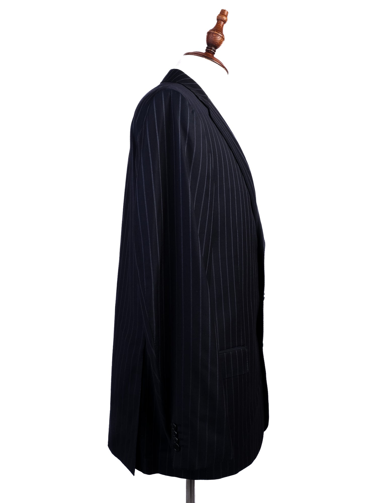 Excellent Ermenegildo Zegna Black Wool Pinstripe Suit XL