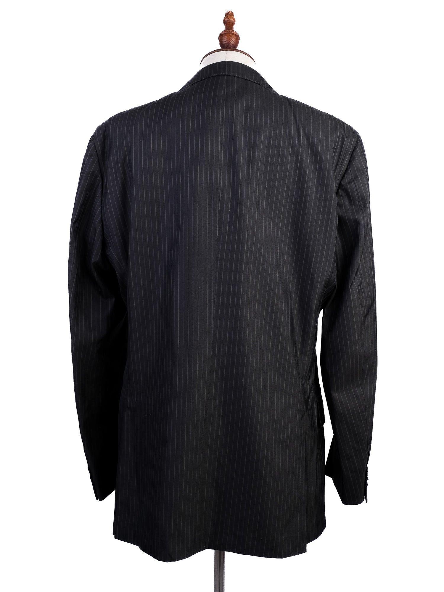 Excellent Ermenegildo Zegna Black Wool Pinstripe Suit Size XL