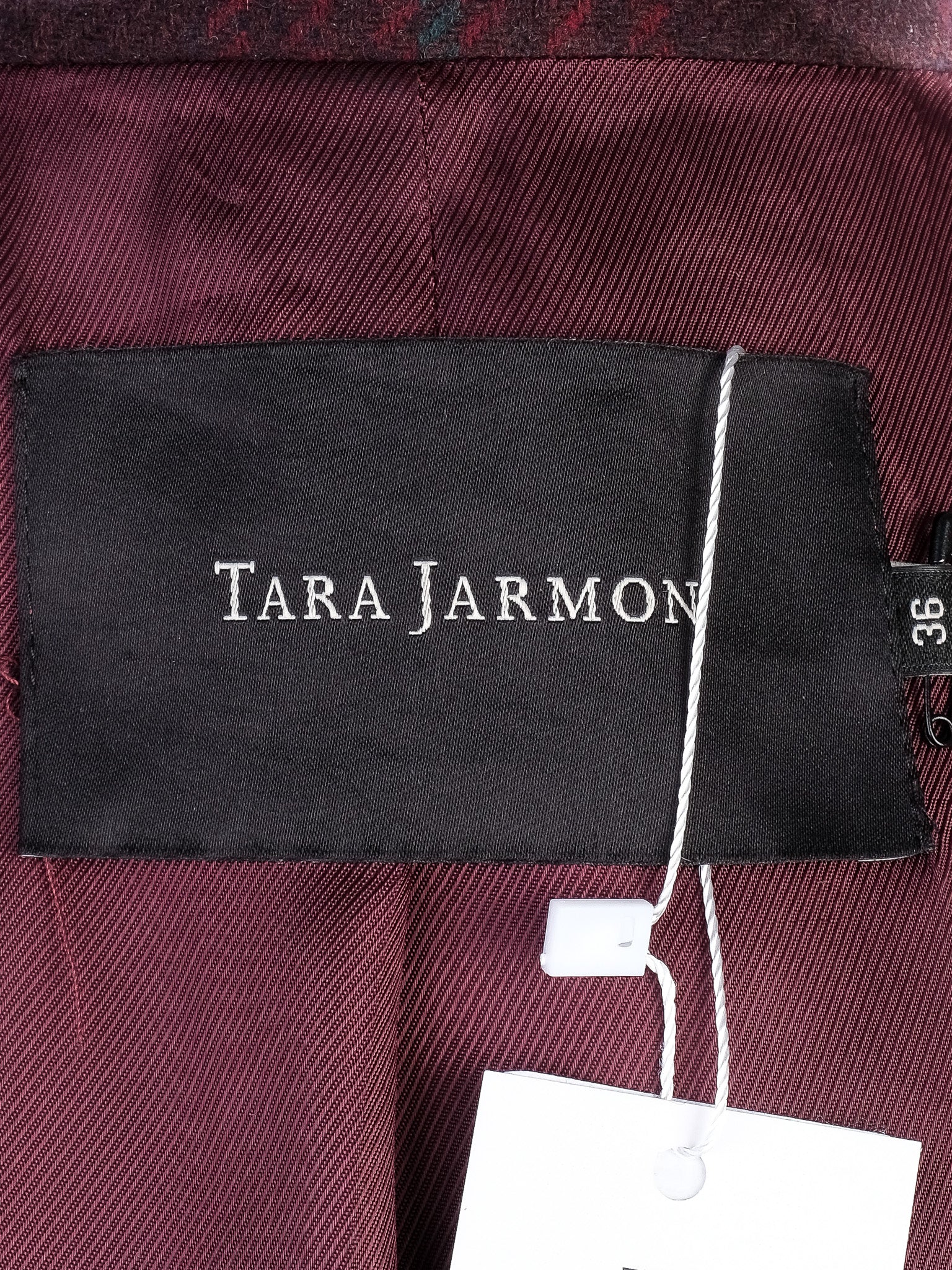 Excellent Tara Jarmon Plaid Wool Overcoat with Belt Size N/A