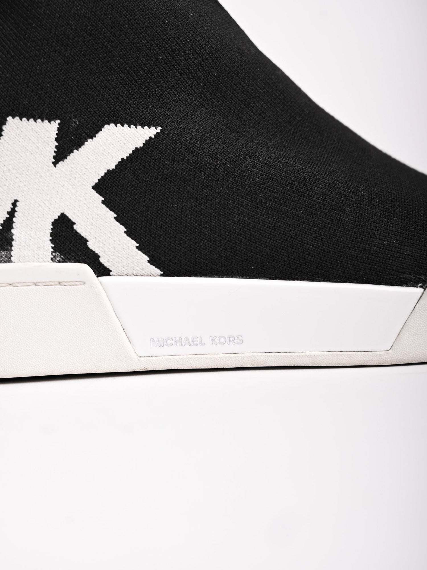 Excellent Michael Kors Black Slip-On Sneakers Size 39.5 Women