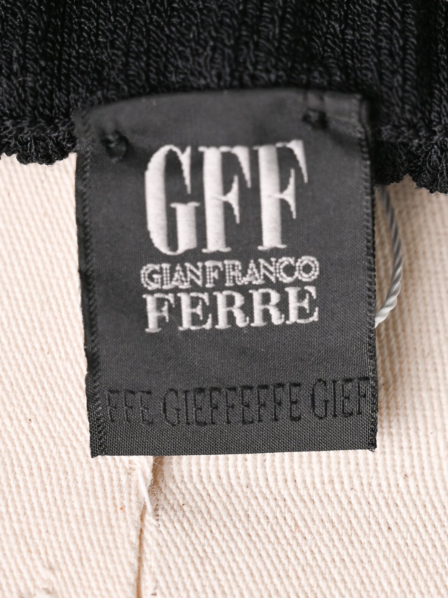 Excellent GF Ferre Black Ribbed Maxi Skirt Women Size N/A