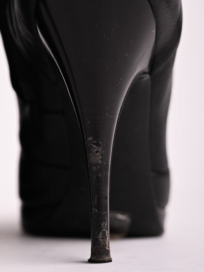 Good Giuseppe Zanotti Black Leather Knee-High Heeled Boots Size 38