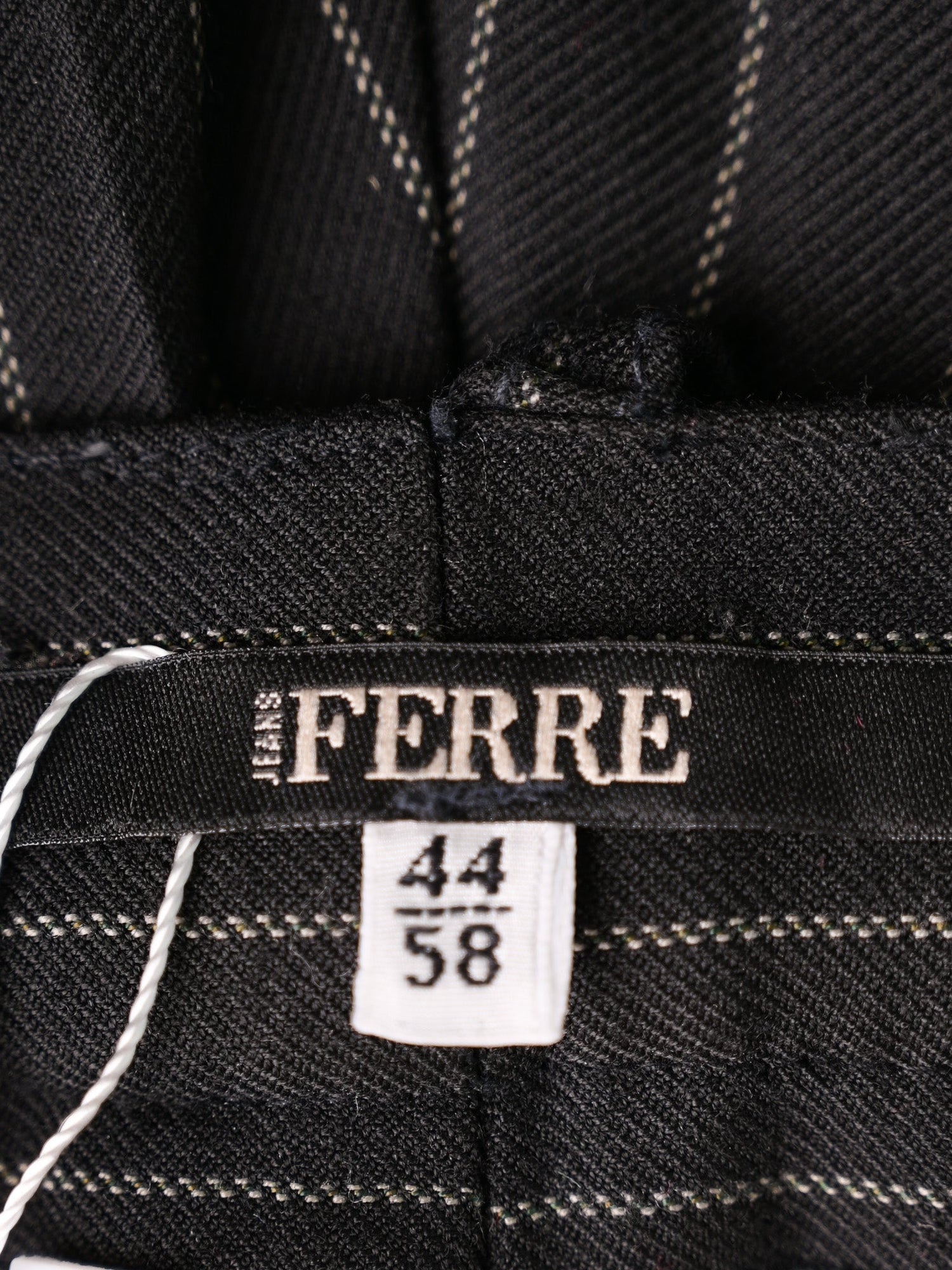 Excellent GF Ferre Black Pinstripe Pants Size 4XL Cotton