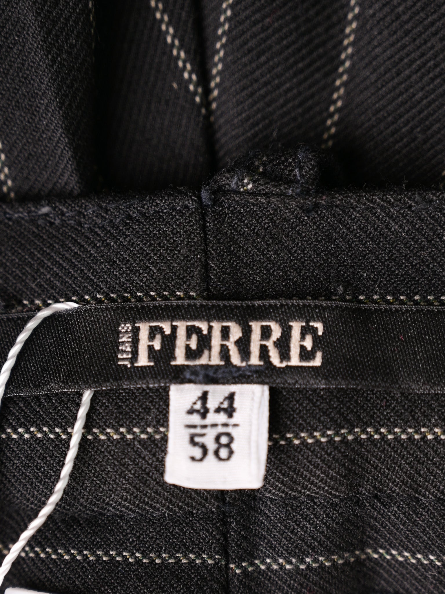 Excellent GF Ferre Black Pinstripe Pants Size 4XL Cotton