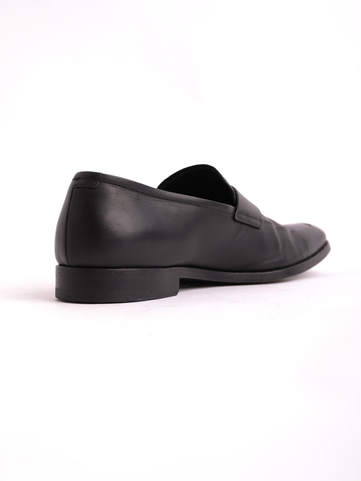 Excellent Prada Black Leather Loafers Size 39.5 for Men