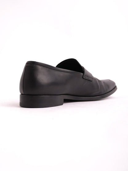 Excellent Prada Black Leather Loafers Size 39.5 for Men