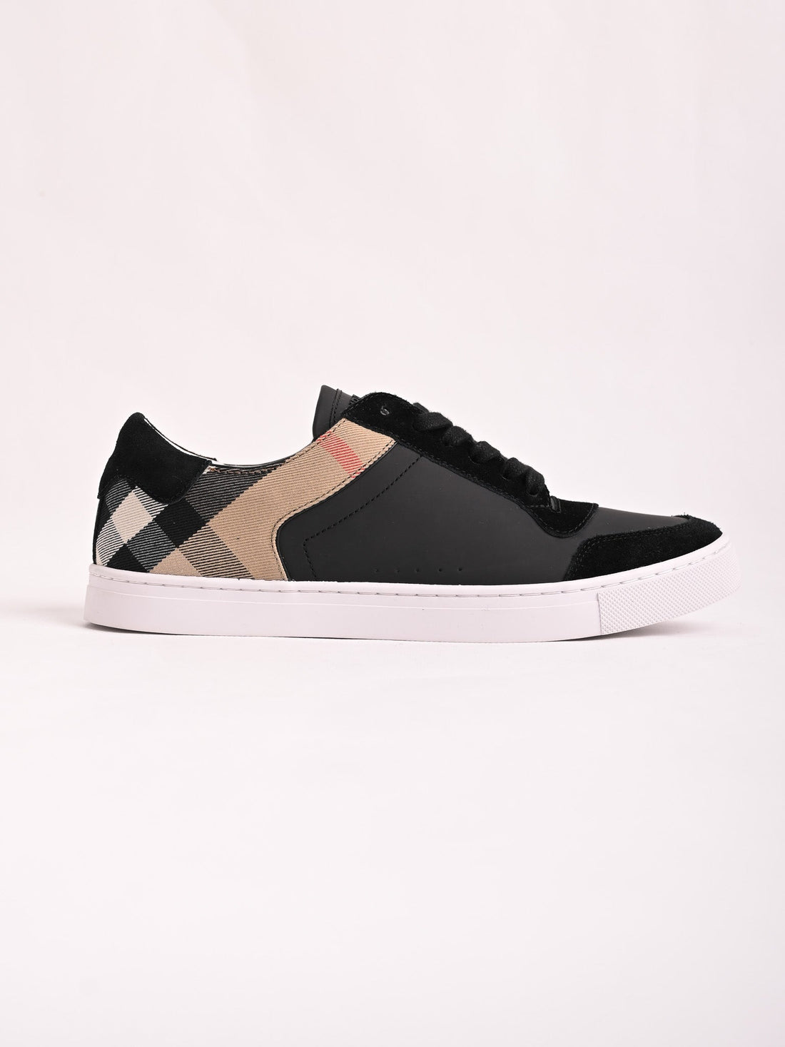 NEW Burberry Black Leather Sneakers Checkered Pattern Size 41.5
