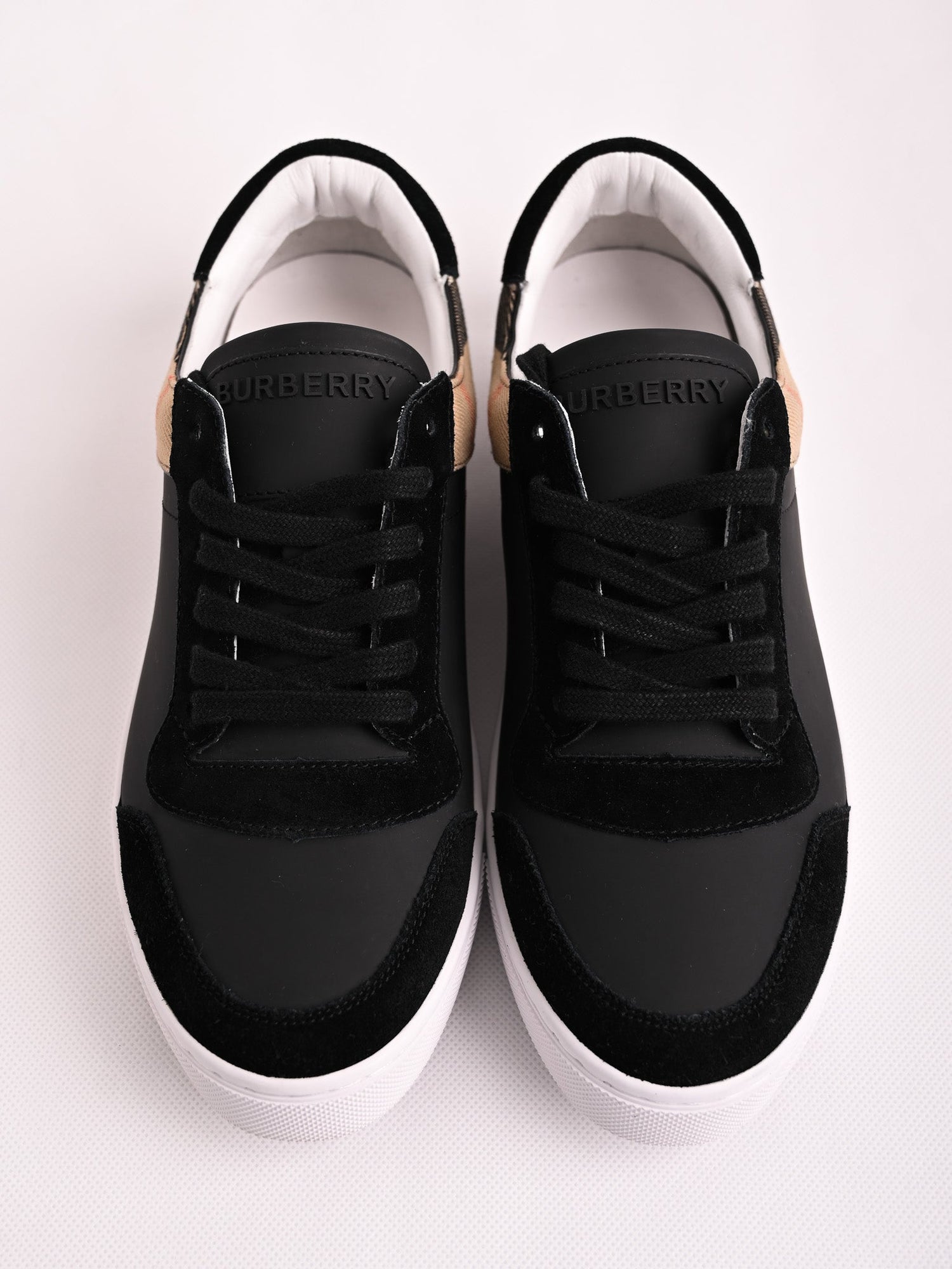 NEW Burberry Black Leather Sneakers Checkered Pattern Size 41.5