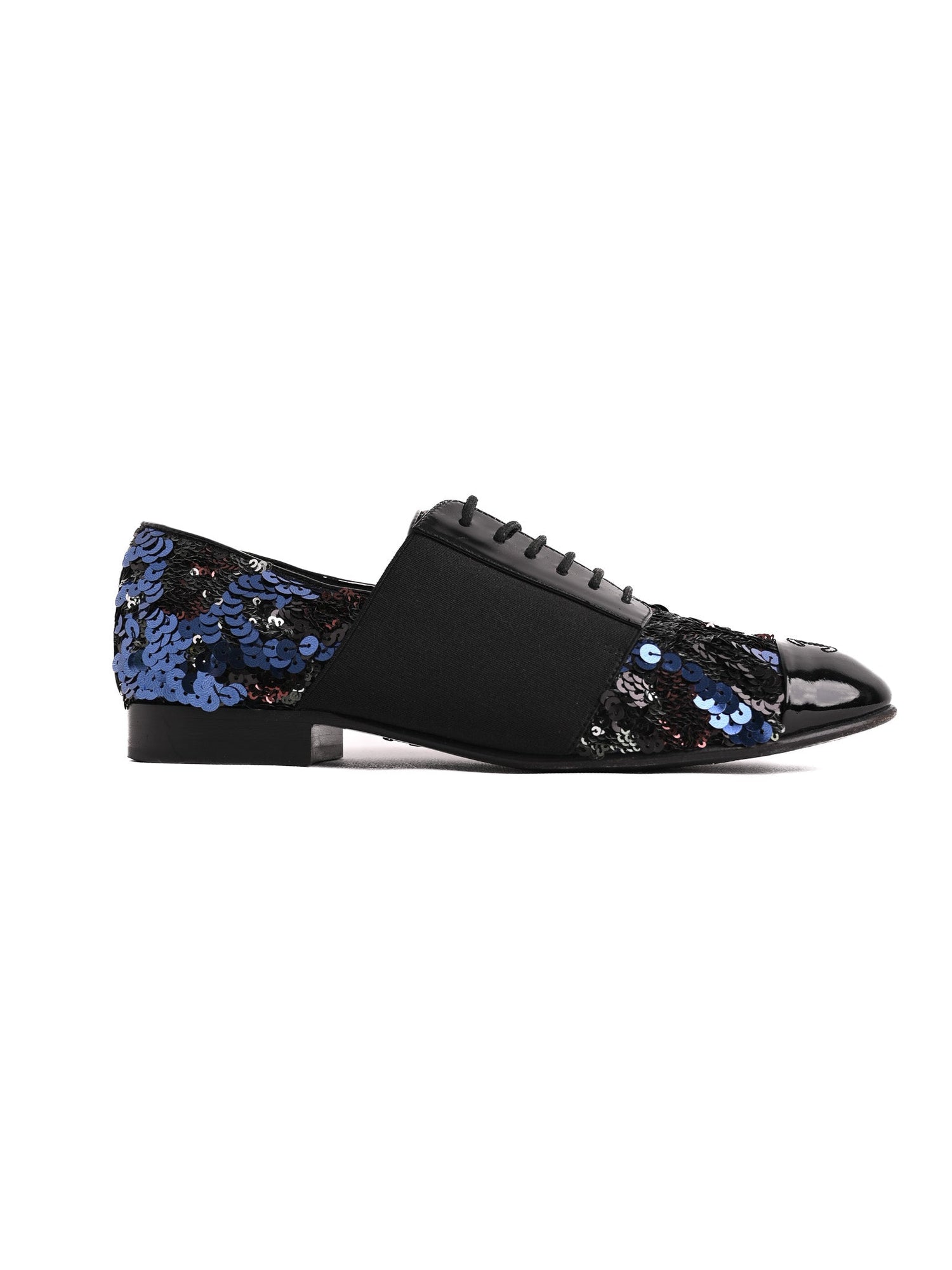 Chanel Formal Shoes Black Leather 38.5 with Sequins