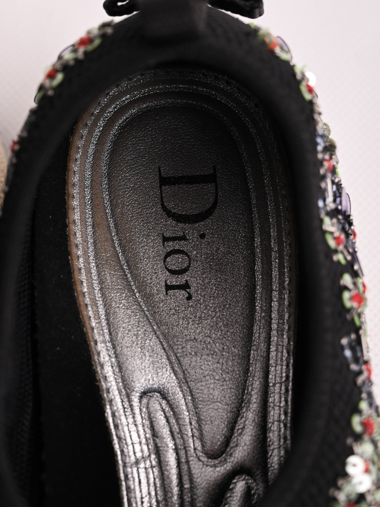Excellent Dior Black Leather Floral Embroidery Sneakers Size 34