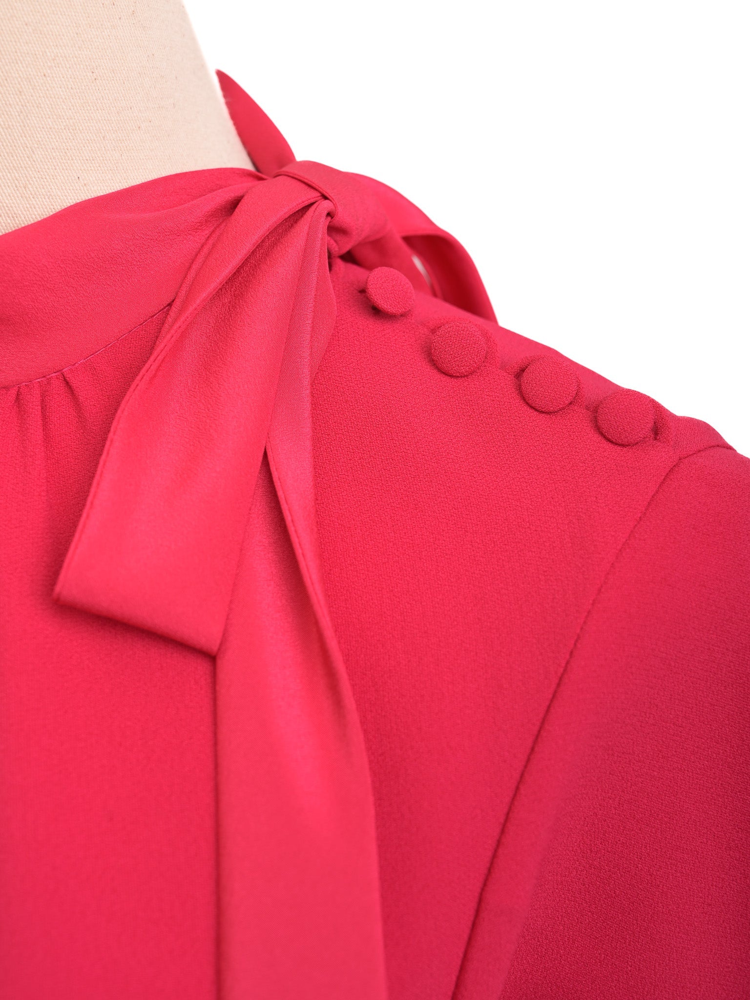Excellent Red Valentino Pink Dress Size M with Ruffled Hem &amp; Bow Detail