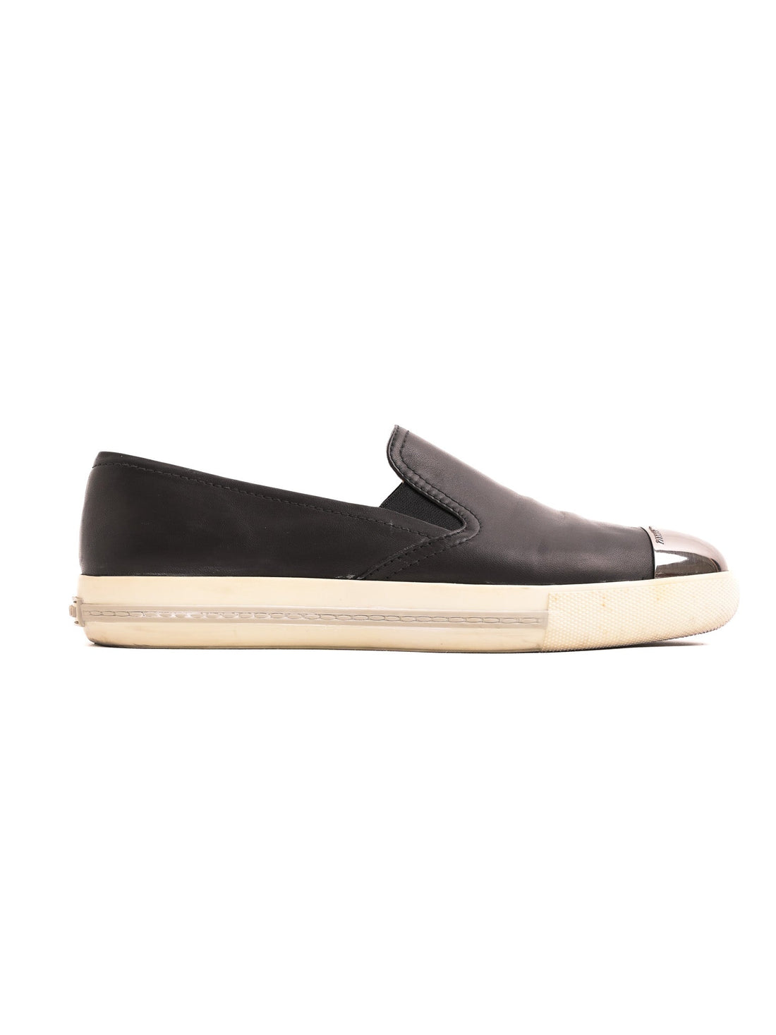 Excellent Miu Miu Black Leather Slip-On Shoes Size 40 with Metallic Toe Cap