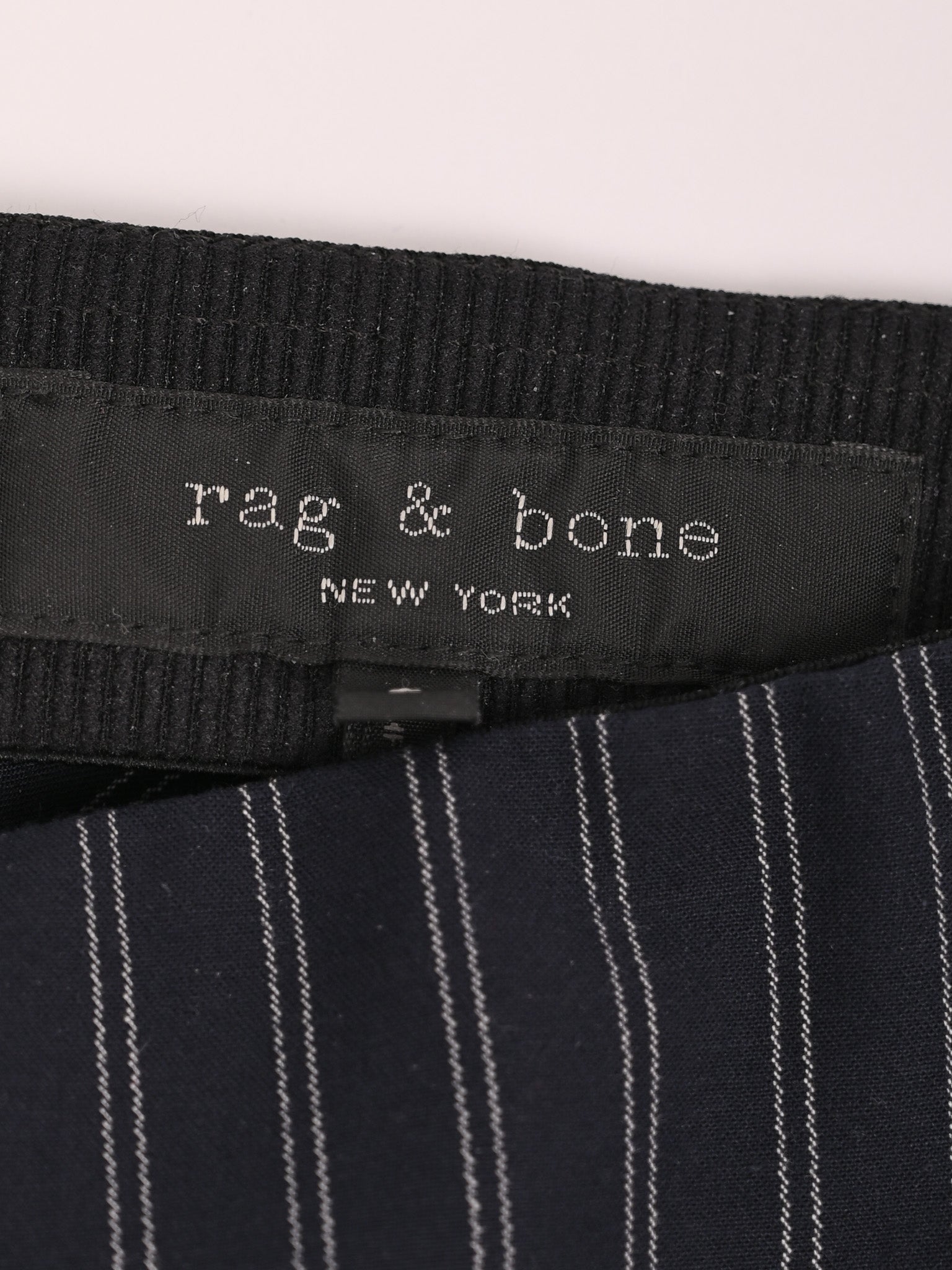 Excellent Rag&amp;Bone Black Striped Pants Size XS Cotton Blend