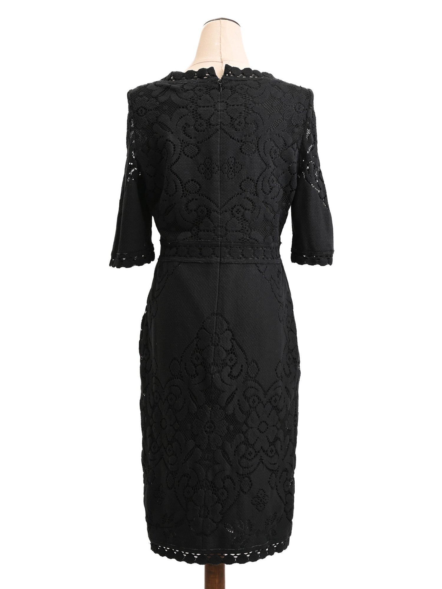 Excellent Valentino Black Lace Dress with Scoop Neckline and Sleeves