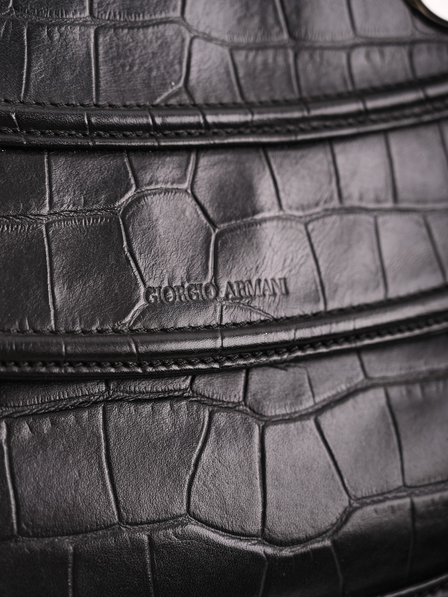 Excellent Giorgio Armani Black Leather Handbag with Crocodile Pattern