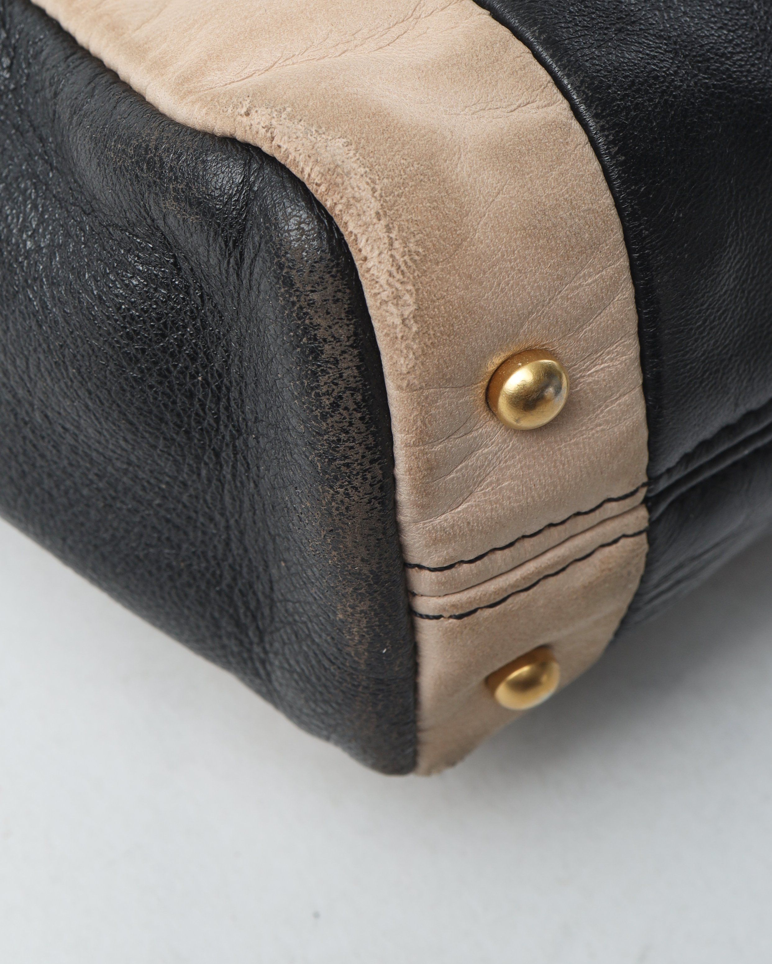 Chanel Olsen Cc Hobo Bag