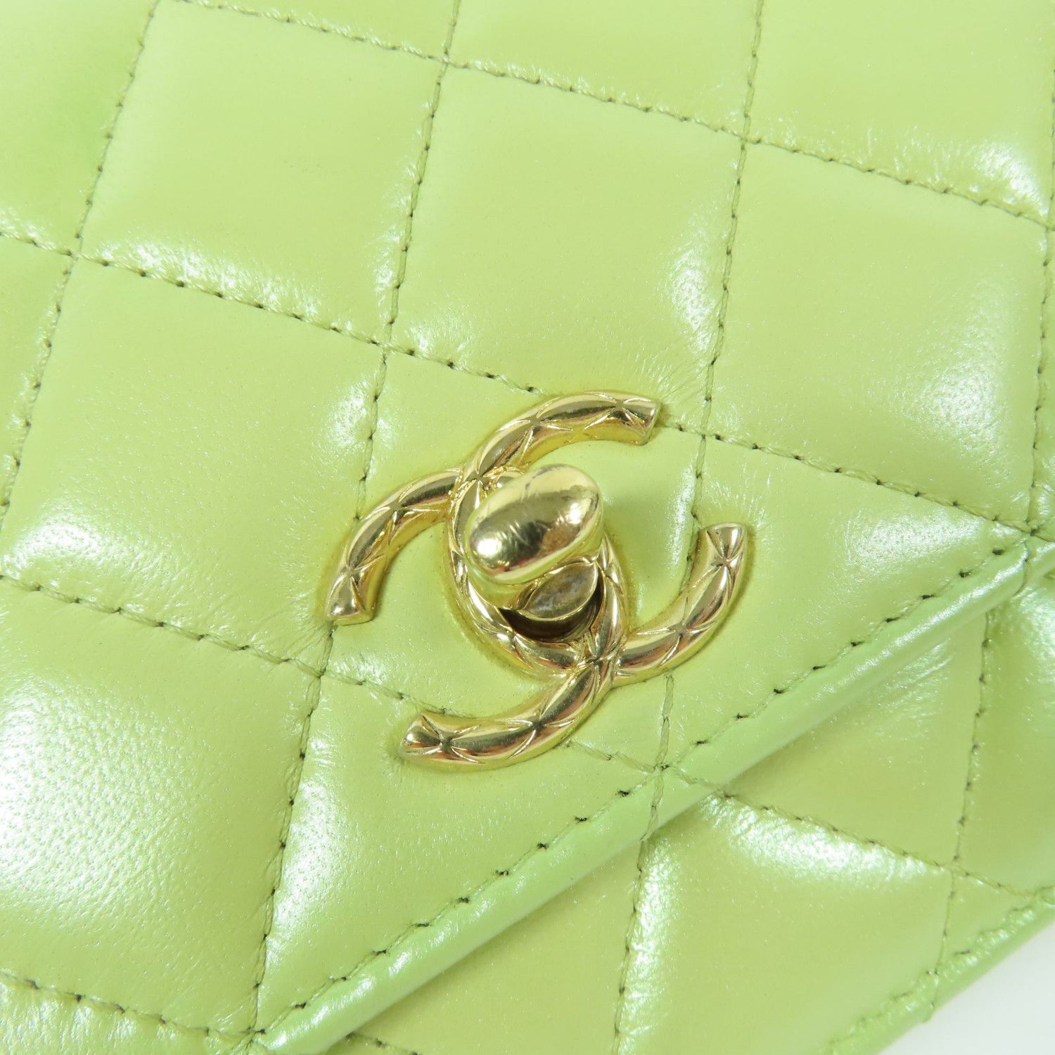 Chanel Green Cowhide Leather Woc Wallet On Chain Golden Cross Shoulder Back Bag Calfskin (cowhide) Ap 31